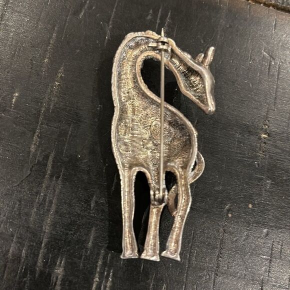 Vintage Premier Designs Signed Silver Rhinestone Giraffe Brooch Jewelry - Picture 3 of 5